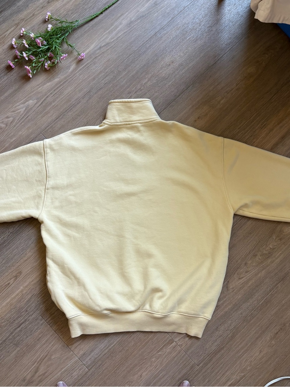 TNA Mega Quarter-Zip Soft Yellow Pullover Sweatshirt - Picture 11 of 13